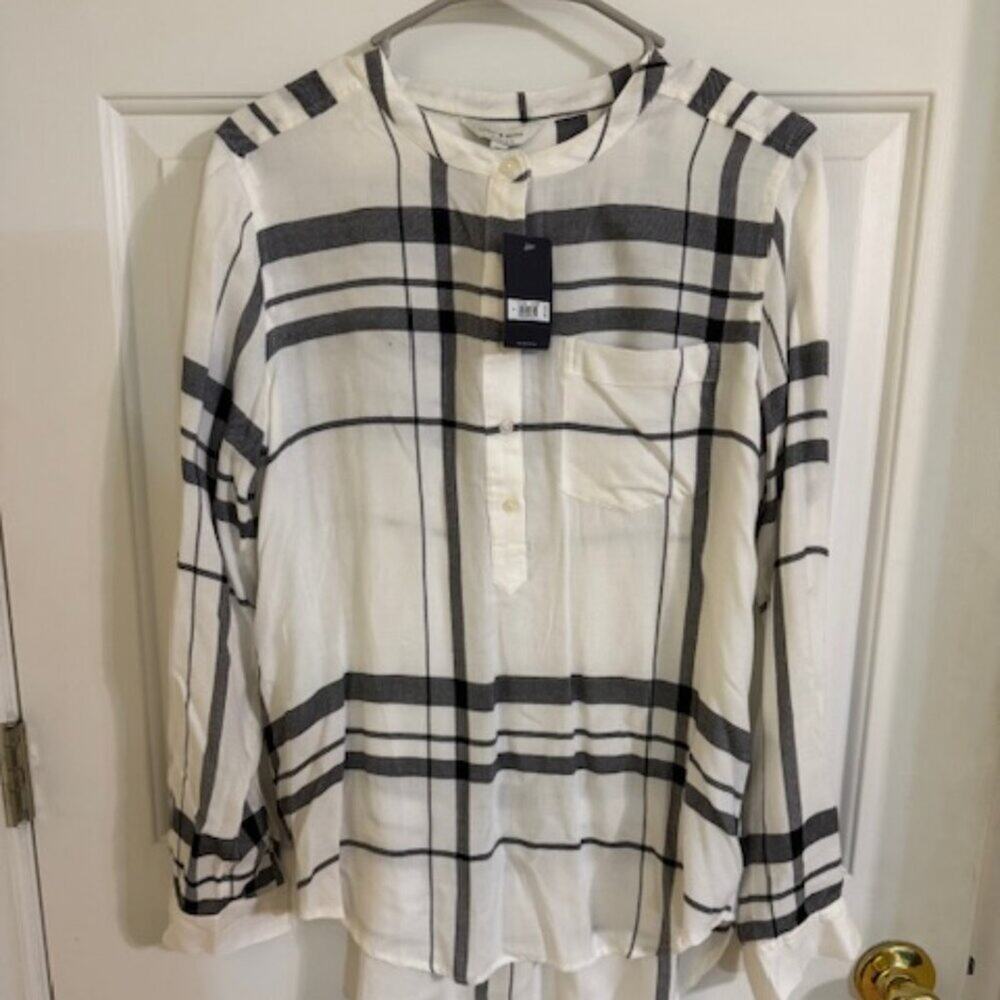 NWT Lucky Brand Black White High Low Blouse Boho Roll Tab Sleeve S